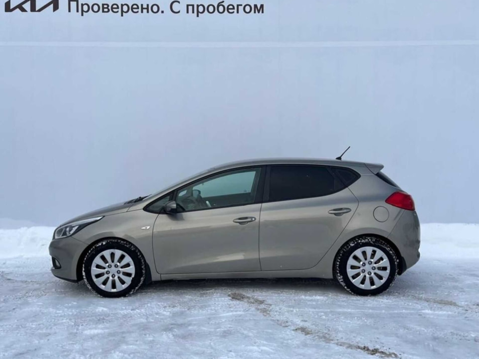 Автомобиль с пробегом Kia Ceed в городе Стерлитамак ДЦ - Киа Таско-Моторс авто с пробегом