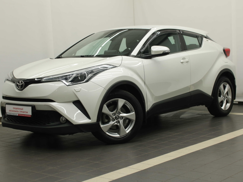 Автомобиль с пробегом Toyota C-HR в городе Красноярск ДЦ - Тойота Центр Красноярск