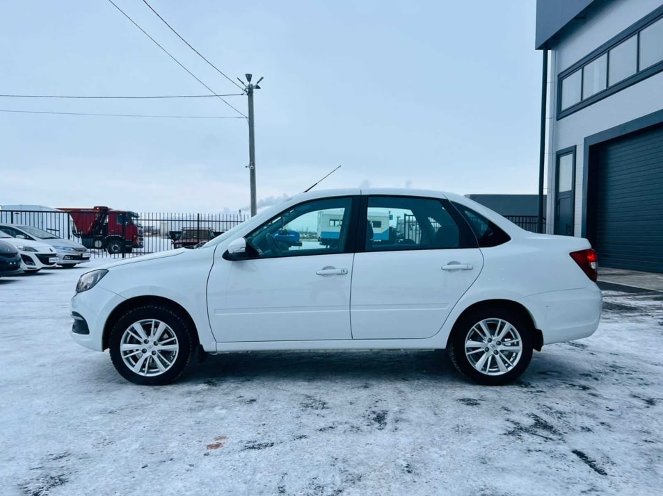 Автомобиль с пробегом LADA Granta в городе Абакан ДЦ - Планета Авто