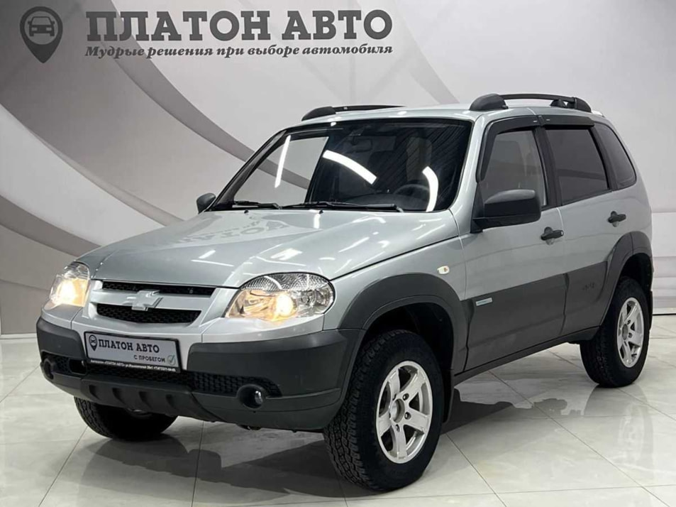 Автомобиль с пробегом Chevrolet Niva в городе Воронеж ДЦ - Платон Авто