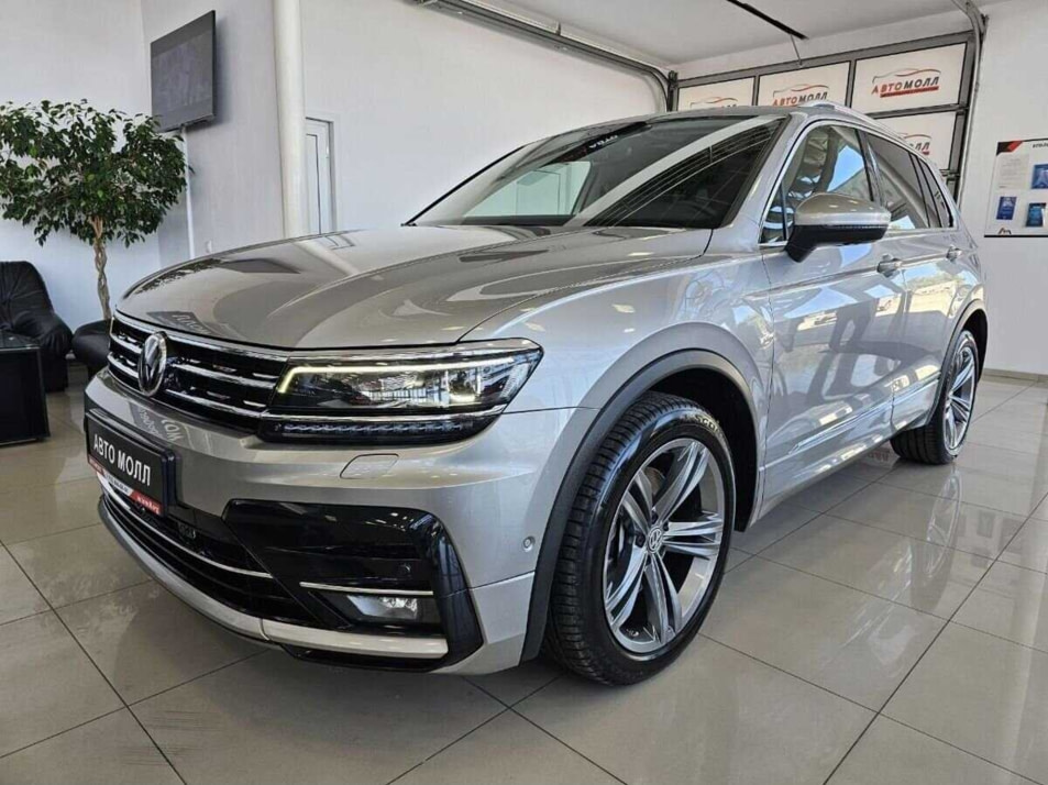 Автомобиль с пробегом Volkswagen Tiguan в городе Минеральные Воды ДЦ - AVMOLL в Минеральных Водах