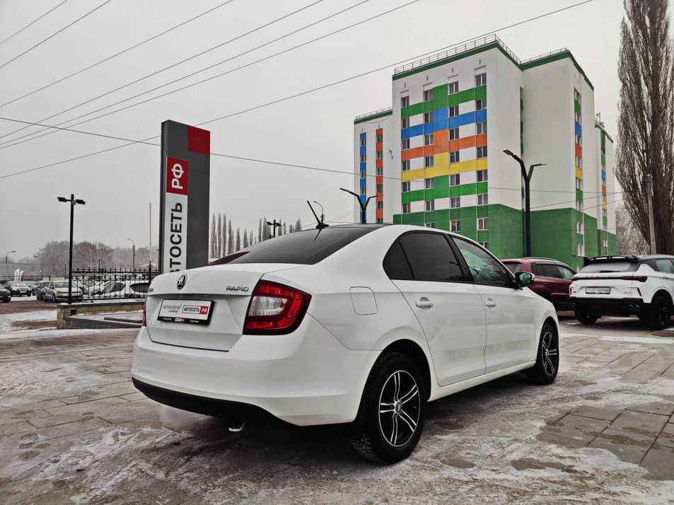 Автомобиль с пробегом ŠKODA Rapid в городе Стерлитамак ДЦ - Автосеть.РФ Стерлитамак (ГК "Таско-Моторс")