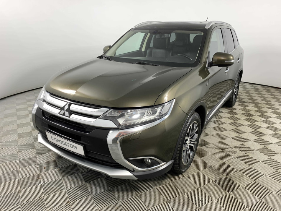 Автомобиль с пробегом Mitsubishi Outlander в городе Москва ДЦ - Тойота Центр Каширский