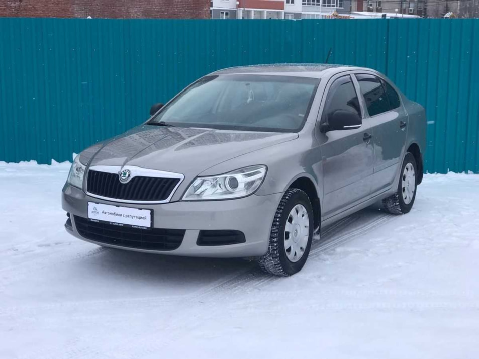 Автомобиль с пробегом ŠKODA Octavia в городе Ижевск ДЦ - Автомобили с пробегом на Холмогорова