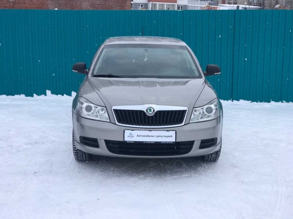 Автомобиль с пробегом ŠKODA Octavia в городе Ижевск ДЦ - Автомобили с пробегом на Холмогорова