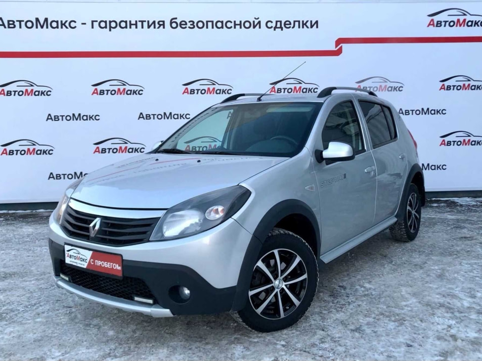 Автомобиль с пробегом Renault SANDERO в городе Тюмень ДЦ - Автосалон «АвтоМакс»