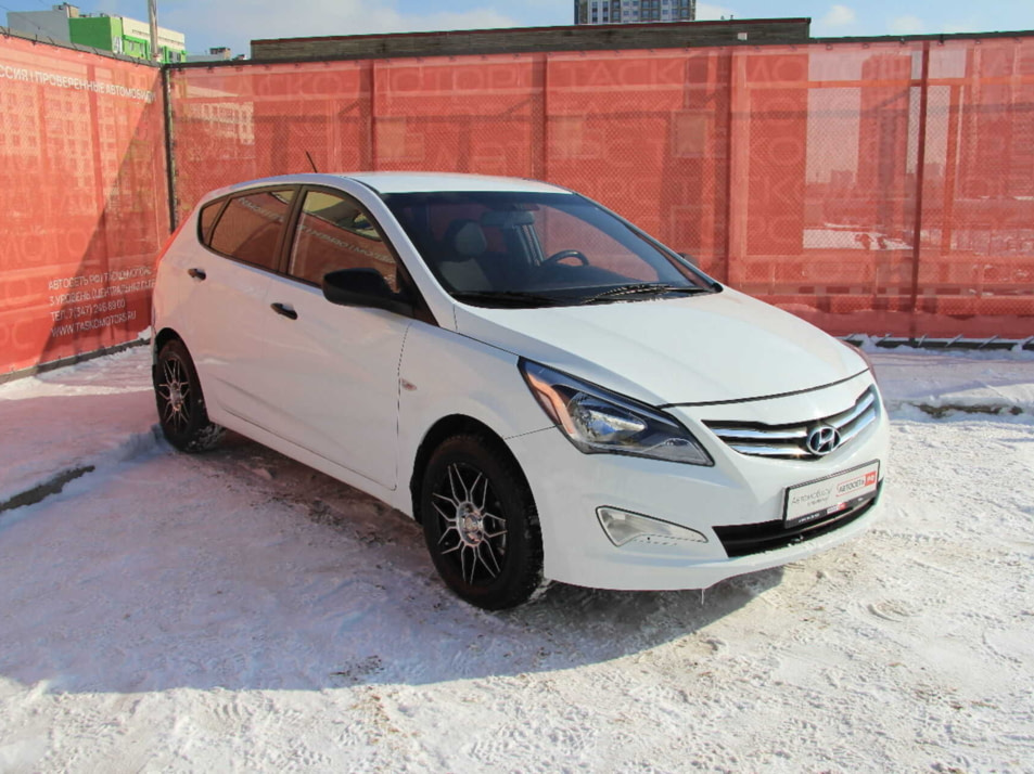 Автомобиль с пробегом Hyundai Solaris в городе Уфа ДЦ - Автосеть.РФ Уфа (ГК "Таско-Моторс")