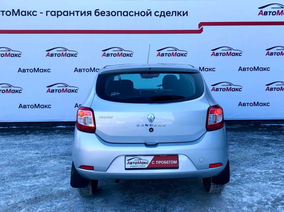 Автомобиль с пробегом Renault Sandero в городе Тюмень ДЦ - Автосалон «АвтоМакс»