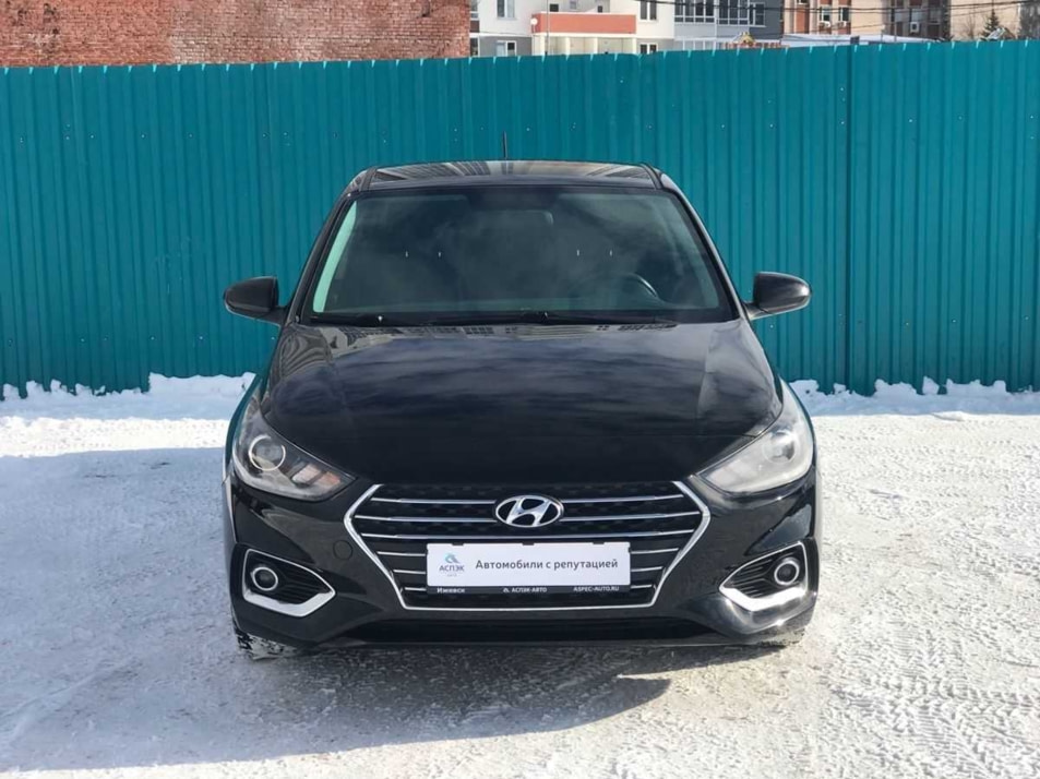 Автомобиль с пробегом Hyundai Solaris в городе Ижевск ДЦ - Автомобили с пробегом на Холмогорова