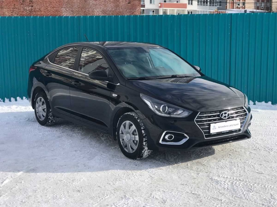 Автомобиль с пробегом Hyundai Solaris в городе Ижевск ДЦ - Автомобили с пробегом на Холмогорова