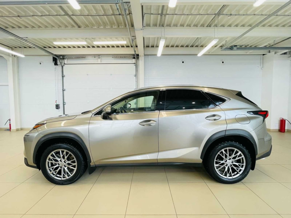 Автомобиль с пробегом Lexus NX в городе Абакан ДЦ - Планета Авто