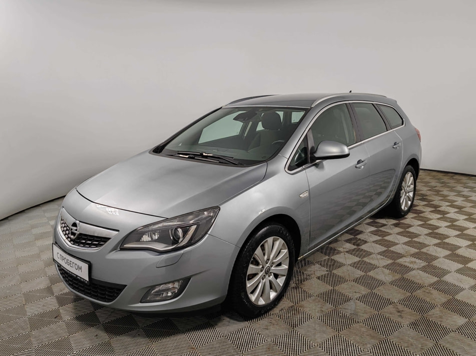 Автомобиль с пробегом Opel Astra в городе Москва ДЦ - Тойота Центр Каширский