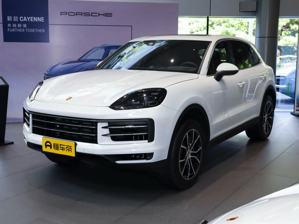 Новый автомобиль Porsche Cayenne Baseв городе Москва ДЦ - CDEK.Shopping