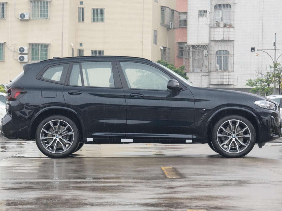 Новый автомобиль BMW X3 xDrive30Liв городе Москва ДЦ - CDEK.Shopping