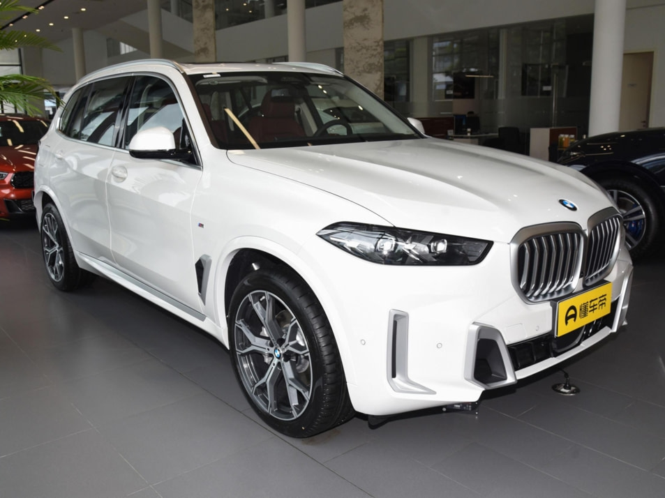 Новый автомобиль BMW X5 XDrive40iв городе Москва ДЦ - CDEK.Shopping