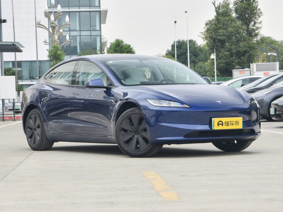 Новый автомобиль Tesla Model 3 Rear-wheelв городе Москва ДЦ - CDEK.Shopping