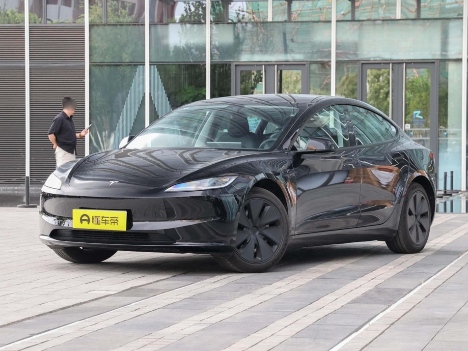 Новый автомобиль Tesla Model 3 Long Rangeв городе Москва ДЦ - CDEK.Shopping