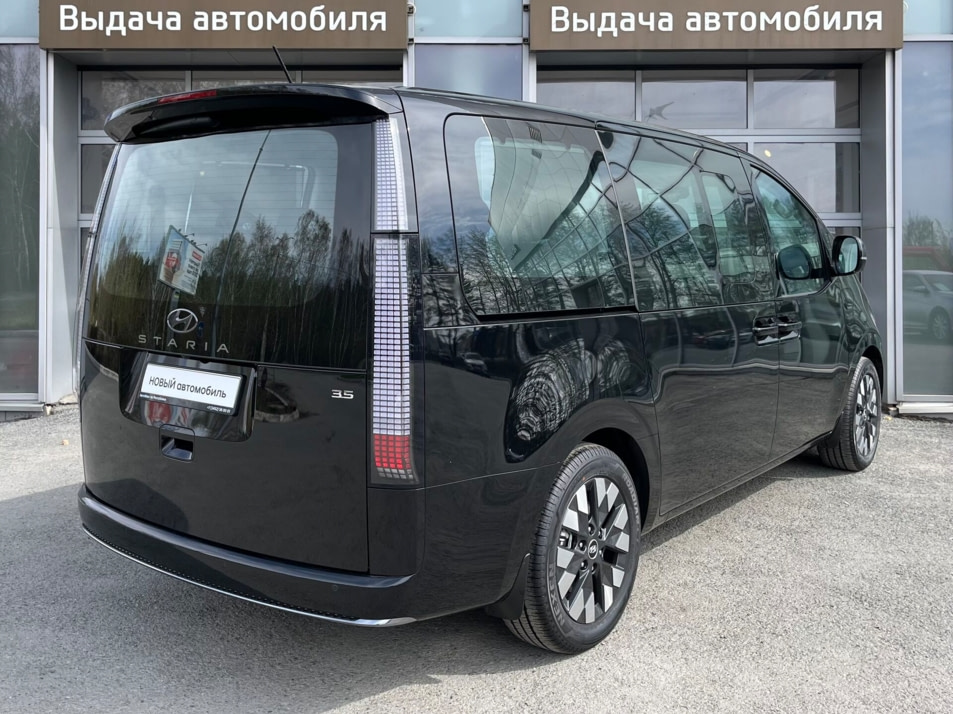 Новый автомобиль Hyundai Staria Prestige + пакеты «Smart Sense» и «Электропривода багажника»в городе Тюмень ДЦ - Автосалон «АвтоМакс»