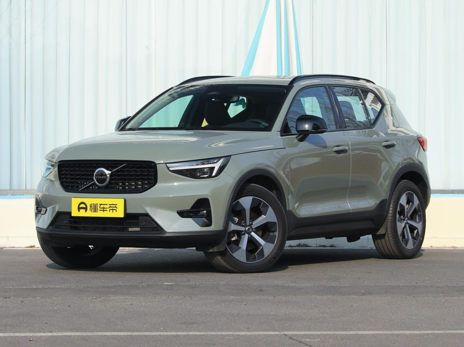 Новый автомобиль Volvo XC40 High-Performance Versionв городе Москва ДЦ - CDEK.Shopping