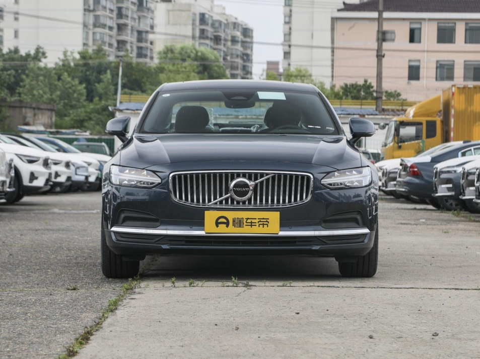 Новый автомобиль Volvo S90 Flagshipв городе Москва ДЦ - CDEK.Shopping