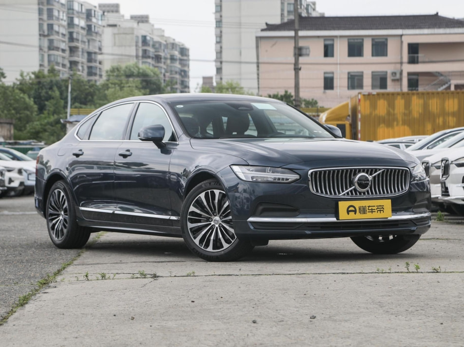 Новый автомобиль Volvo S90 Flagshipв городе Москва ДЦ - CDEK.Shopping