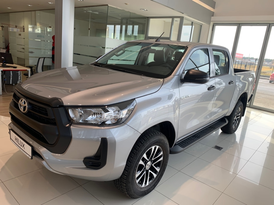 Новый автомобиль Toyota Hilux Стандартв городе Оренбург ДЦ - Тойота Центр Оренбург