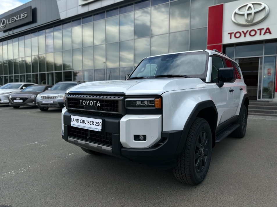 Новый автомобиль Toyota Land Cruiser Prado Престижв городе Самара ДЦ - Тойота Центр Самара Аврора