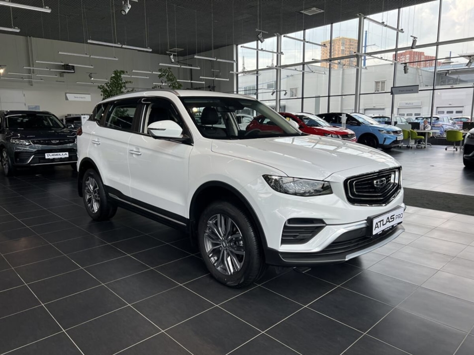 Новый автомобиль Geely Atlas Pro Luxuryв городе Москва ДЦ - Geely Автомир Москва Ярославка