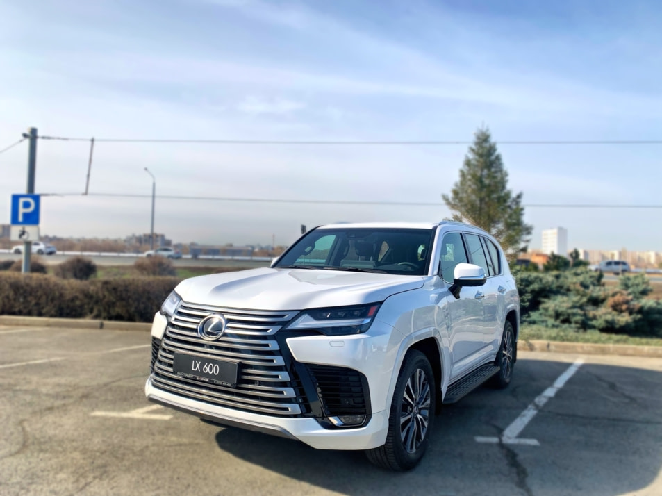 Новый автомобиль Lexus LX Luxury 7Sв городе Оренбург ДЦ - Лексус - Оренбург