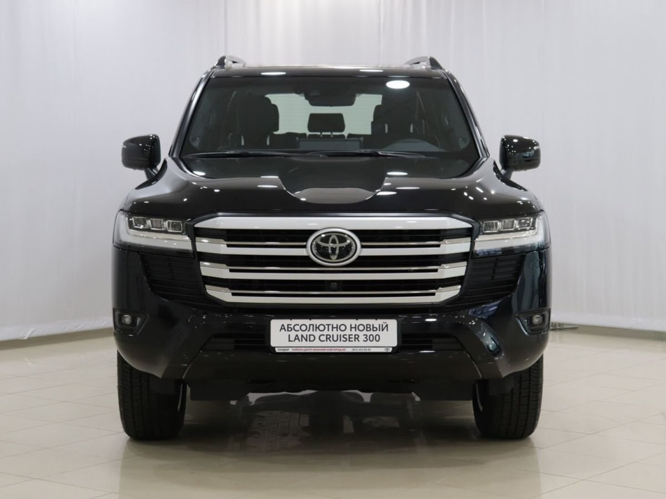 Новый автомобиль Toyota Land Cruiser 300 VX (7 Мест)в городе Нижний Новгород ДЦ - Тойота Центр Нижний Новгород Юг