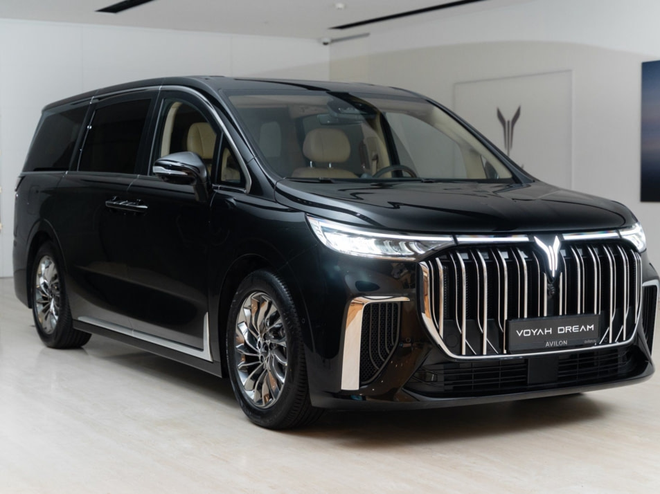 Новый автомобиль VOYAH DREAM PHEV LONG RANGE PHEV LRв городе Москва ДЦ - VOYAH Авилон