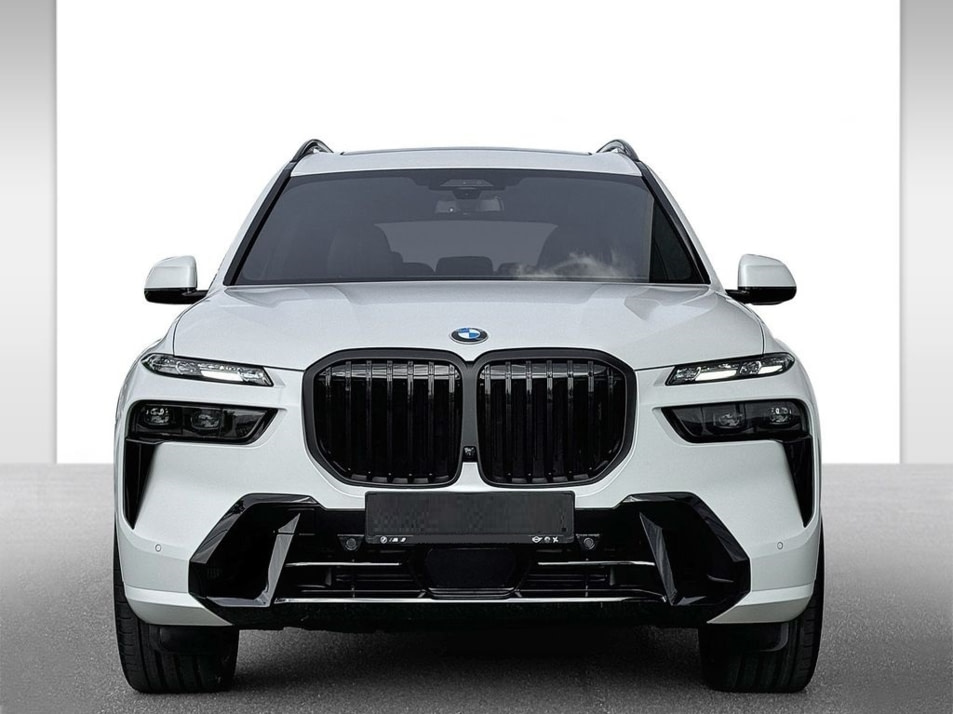 Новый автомобиль BMW X7 XDrive40d Baseв городе Москва ДЦ - CDEK.Shopping