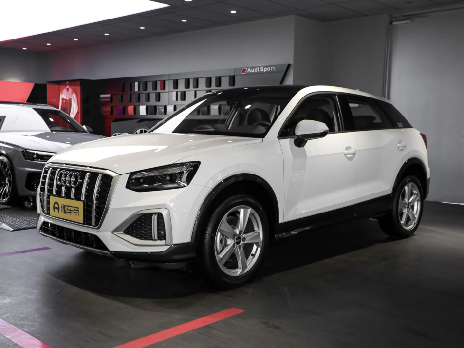 Новый автомобиль Audi Q2 35 TFSIв городе Москва ДЦ - CDEK.Shopping