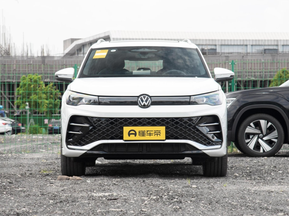 Новый автомобиль Volkswagen Tiguan L R-Line Zhizun Editionв городе Москва ДЦ - CDEK.Shopping