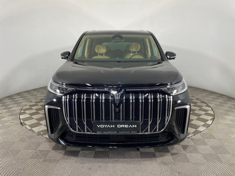 Новый автомобиль VOYAH DREAM PHEV LONG RANGE PHEV LRв городе Москва ДЦ - VOYAH FAVORIT MOTORS