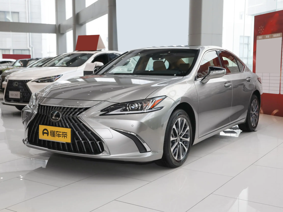 Новый автомобиль Lexus ES Premium Editionв городе Москва ДЦ - CDEK.Shopping