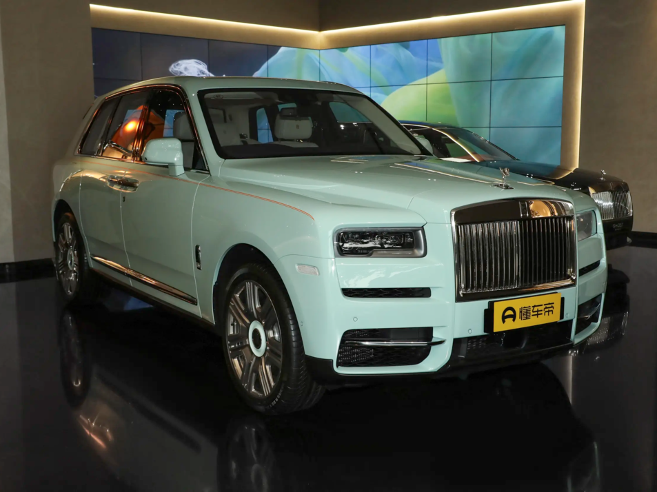 Новый автомобиль Rolls-Royce Cullinan Editionв городе Москва ДЦ - CDEK.Shopping