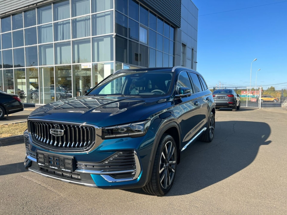 Новый автомобиль Geely Monjaro Exclusiveв городе Ижевск ДЦ - Официальный дилер Geely