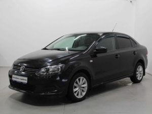 Volkswagen Polo 2011 г. (черный)