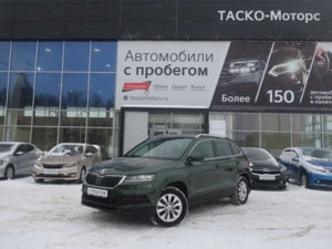 Škoda Karoq 2020 г. (зеленый)