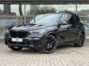 BMW X5 2020 г. (черный)
