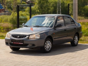 Hyundai Accent 2006 г. (серый)