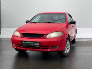 Chevrolet Lacetti 2007 г. (красный)