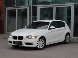 BMW 1 серии 2013 г. (белый)
