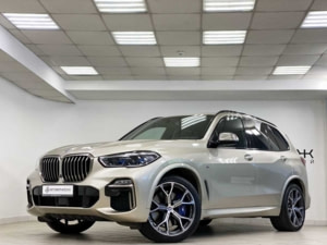 BMW X5 2019 г. (золотой)