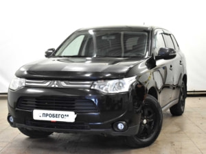 Автомобиль с пробегом Mitsubishi Outlander в городе Калуга ДЦ - Тойота Центр Калуга