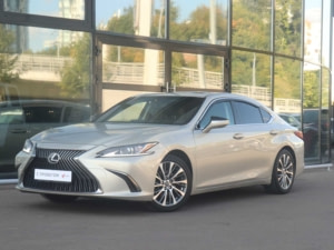 Автомобиль с пробегом Lexus ES в городе Казань ДЦ - Тойота Центр Казань Юг