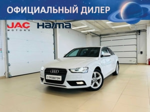 Audi A4 2015 г. (белый)