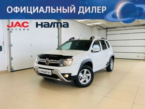 Renault Duster 2016 г. (белый)