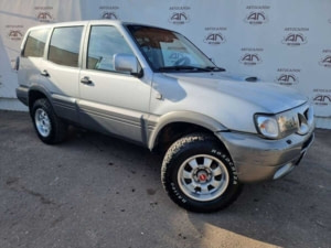 Nissan Terrano 2001 г. (серебряный)